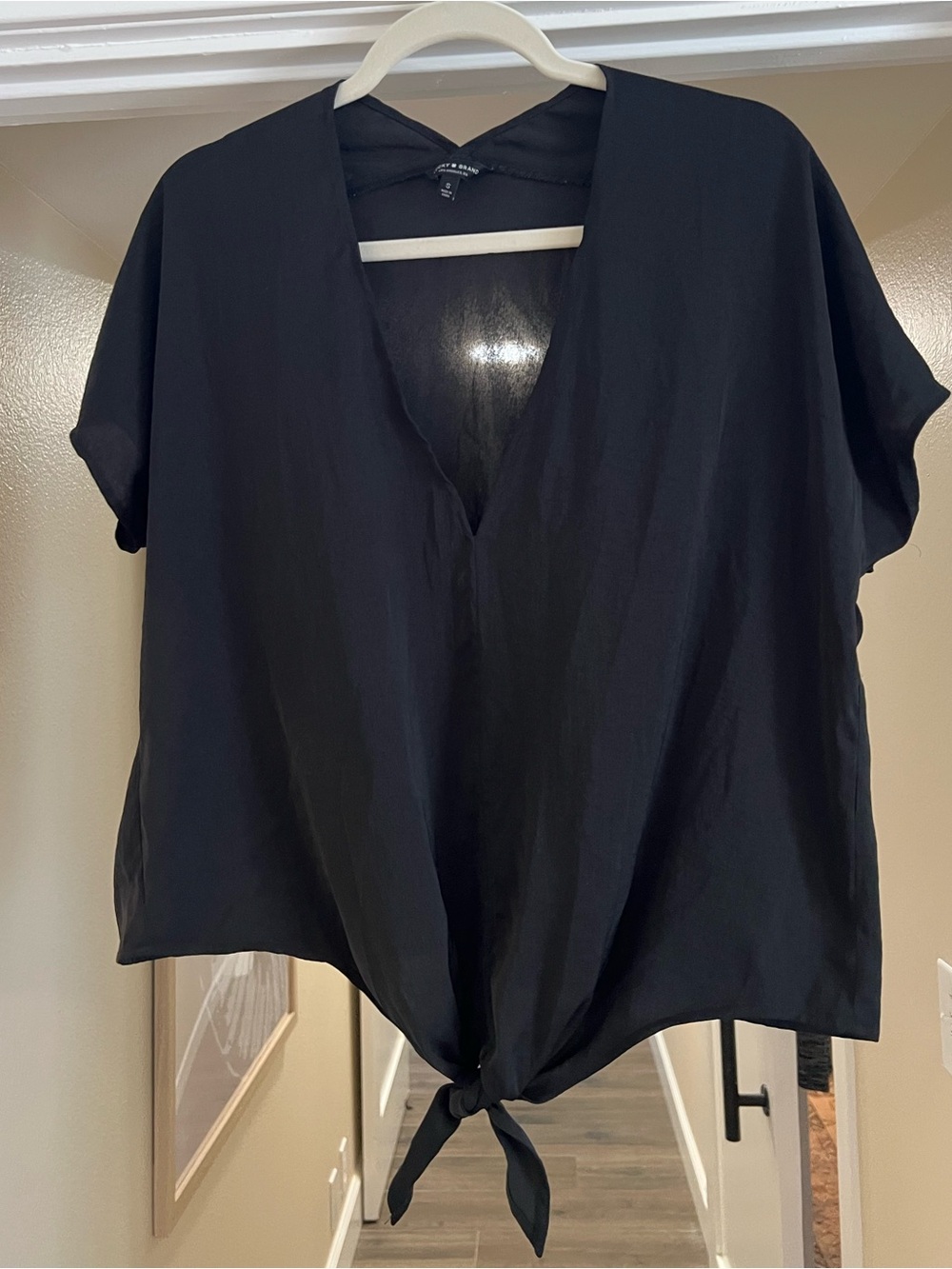 Lucky Brand Black V-Neck Tie-Front Blouse